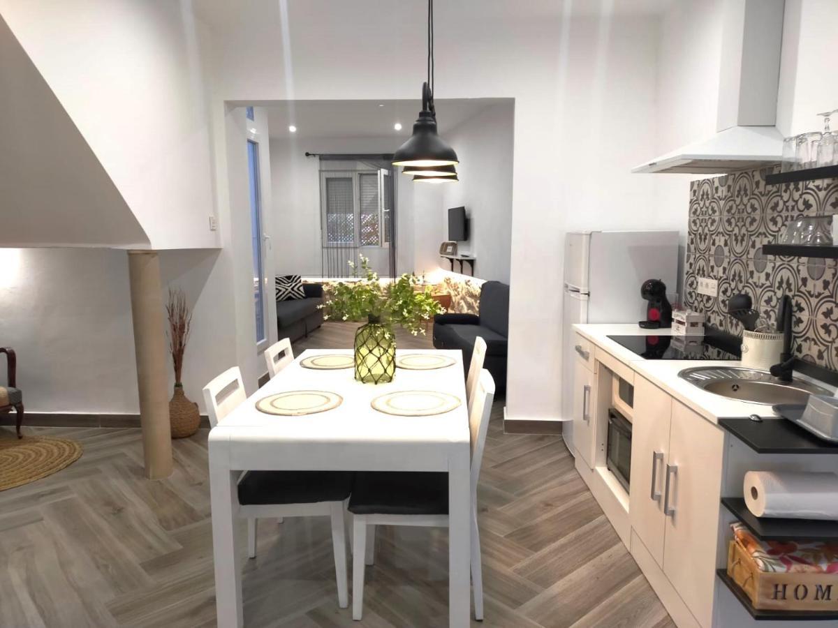 Apartamentos Fernando III El Santo Baeza Exteriör bild