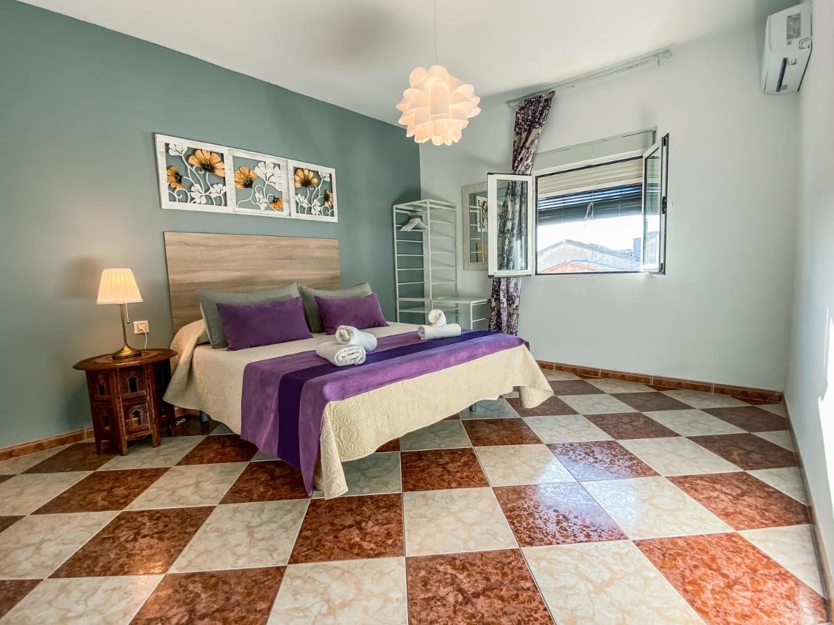 Apartamentos Fernando III El Santo Baeza Exteriör bild