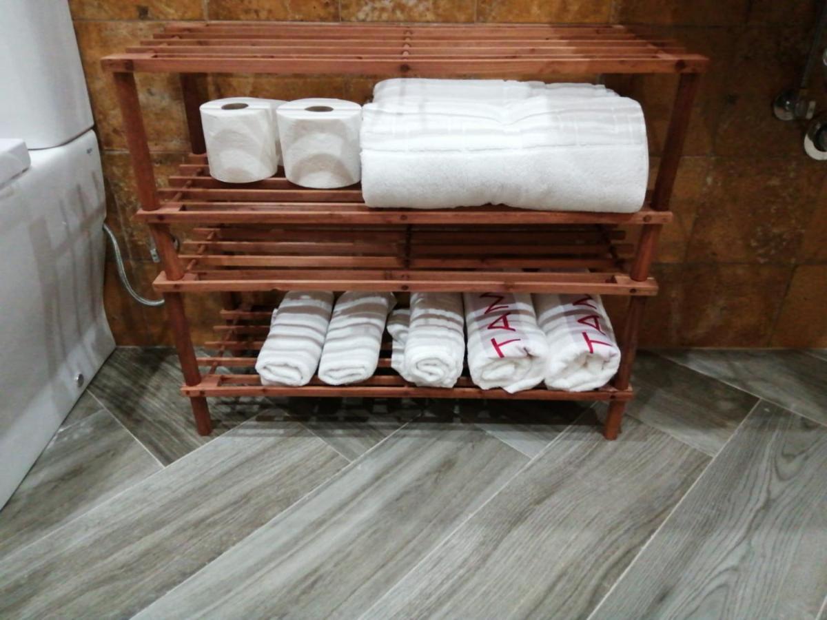Apartamentos Fernando III El Santo Baeza Exteriör bild